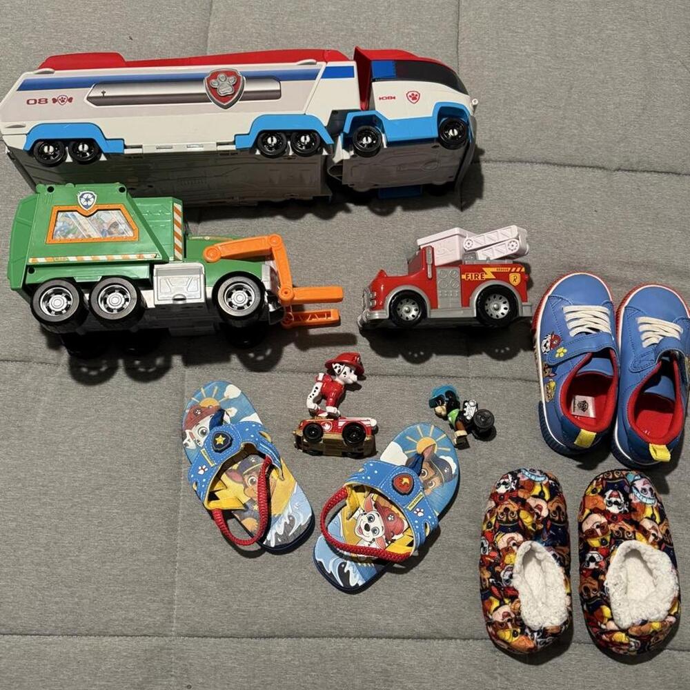 Paw Patrol toddler bundle with Paw Patrol characters on a multicolored backgroun